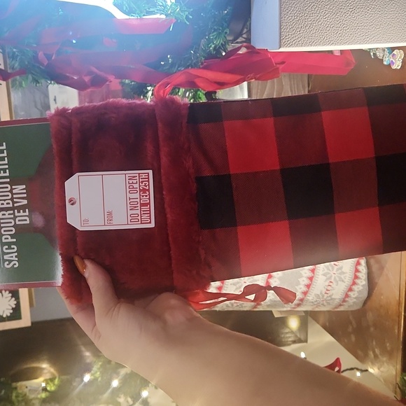 Holiday Wine Bag Set Of 3 - Picture 2 of 4